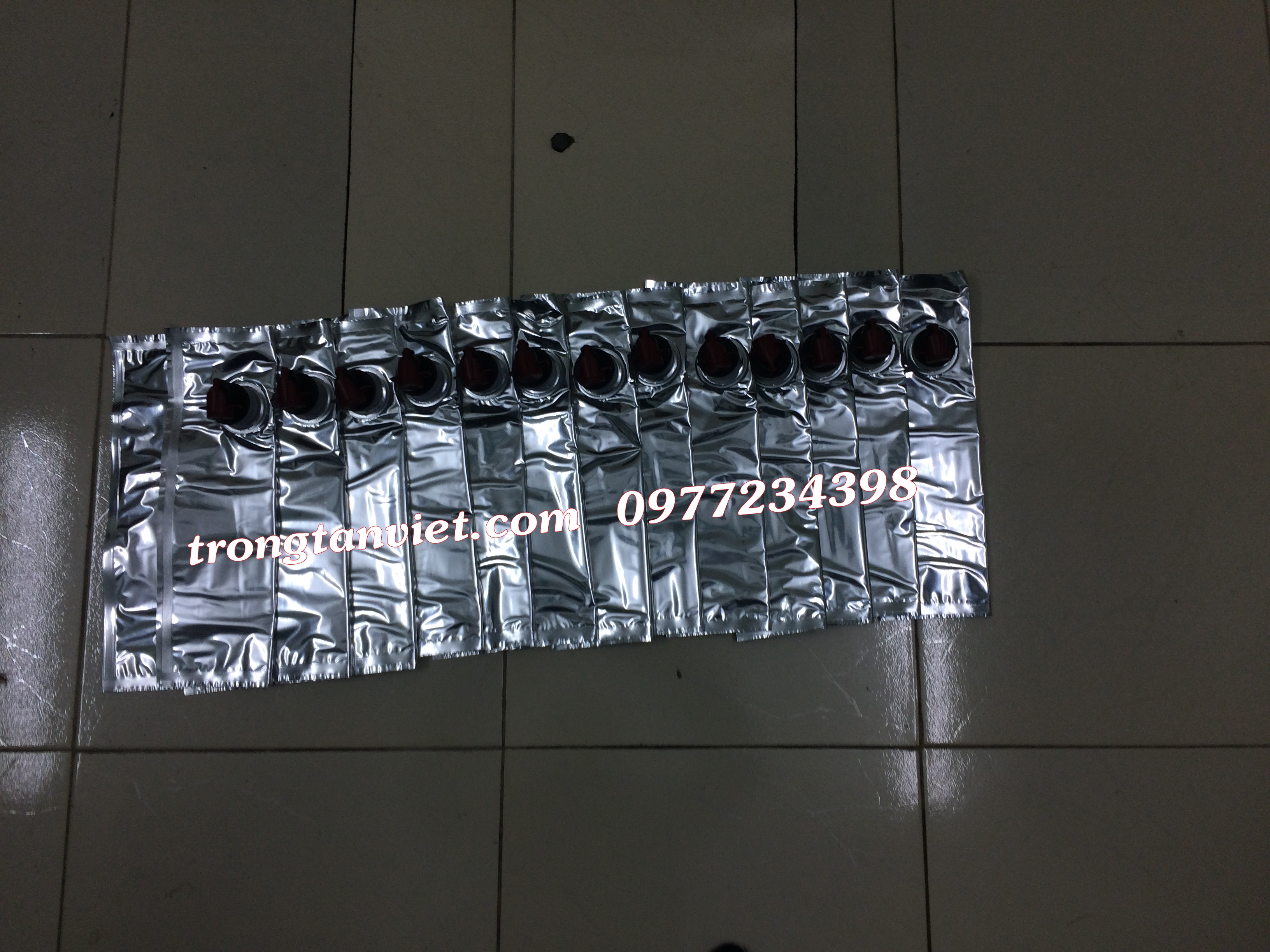 TÙI NHÔM ĐỰNG RƯỢU VANG