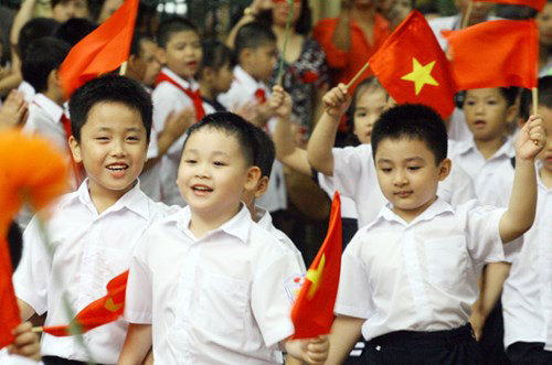 TIẾNG-TRỐNG-TRƯỜNG-HỌC
