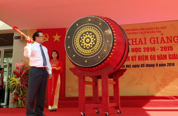 VẼ MẶT TRỐNG TRƯỜNG THEO YÊU CẦU KHÁCH ĐẶT