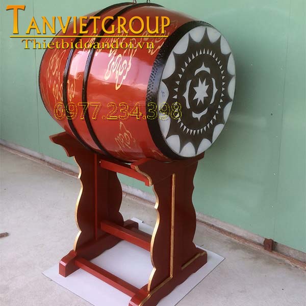 TRỐNG TRƯỜNG TRUNG HỌC PHỔ THÔNG